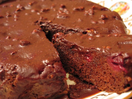 Рецепт шоколадно-вишневого кекса