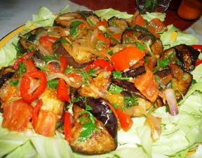 Рецепт - Салат из жареных баклажанов